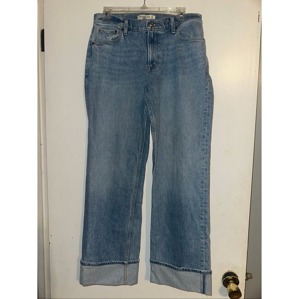 A&F Abercrombie & Fitch Women's Crop Cuffed baggy low rise Jeans size 4